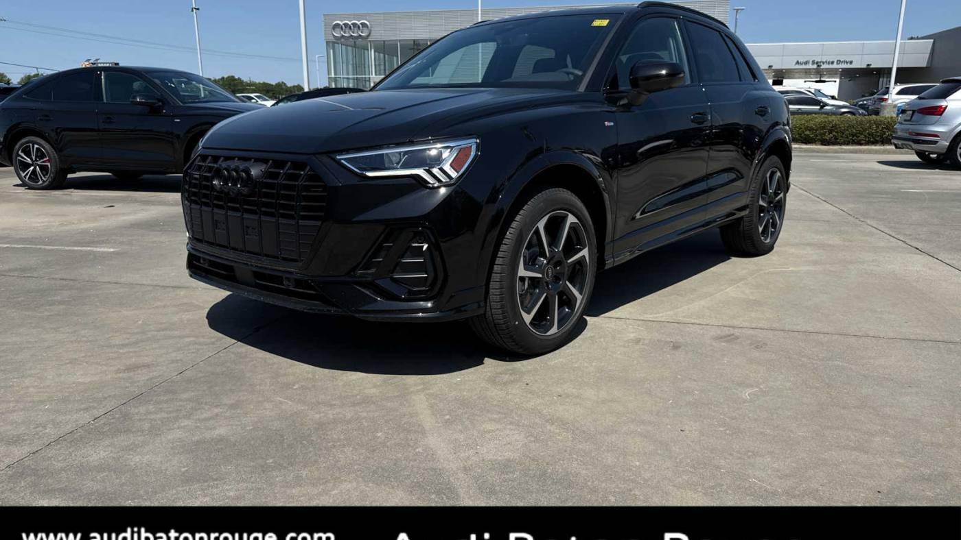 2025 Audi Q3 quattro S line Prem Plus 45 TFSI