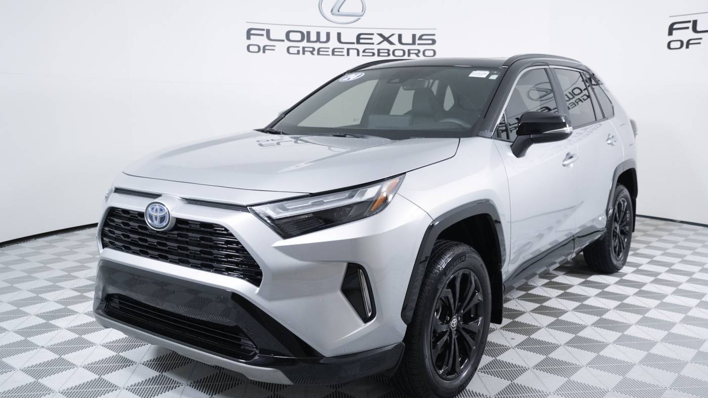 2024 Toyota RAV4 Hybrid XSE — SUV — 4,126 mi — Greensboro, NC