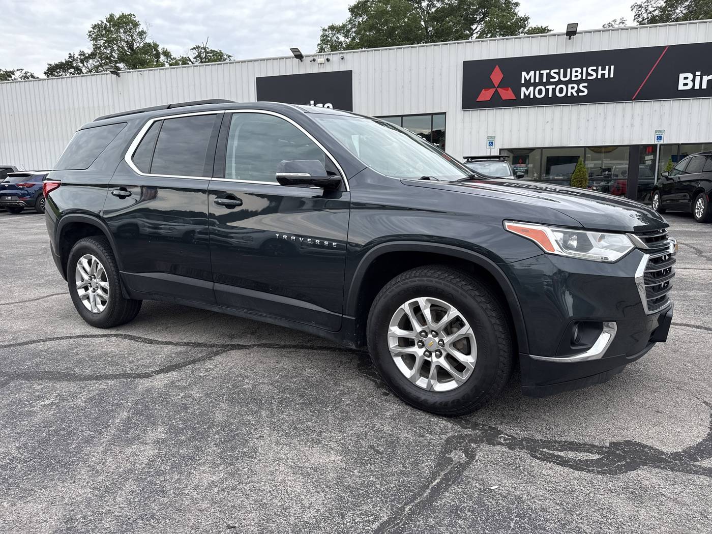 2020 Chevrolet Traverse LT Cloth — SUV — 87,956 mi — Birmingham, AL