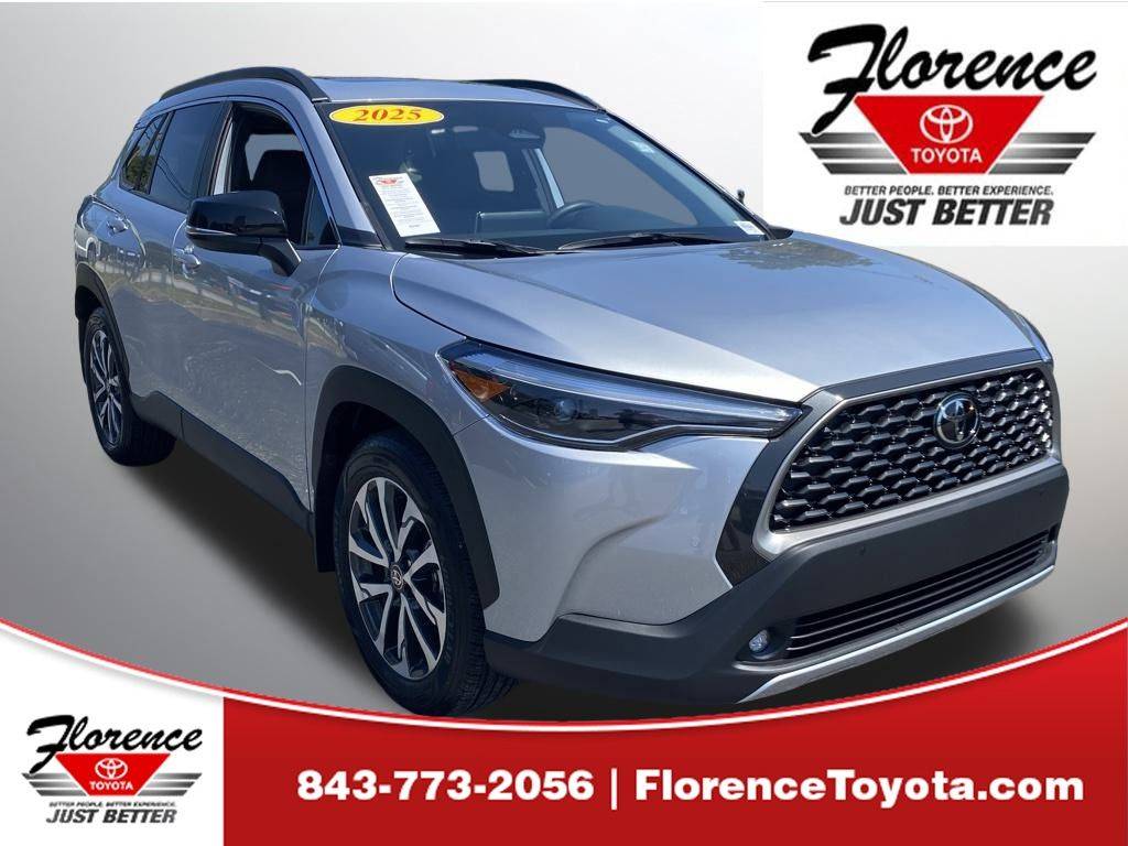 2025 Toyota Corolla Cross XLE — SUV — 1,720 mi — Florence, SC