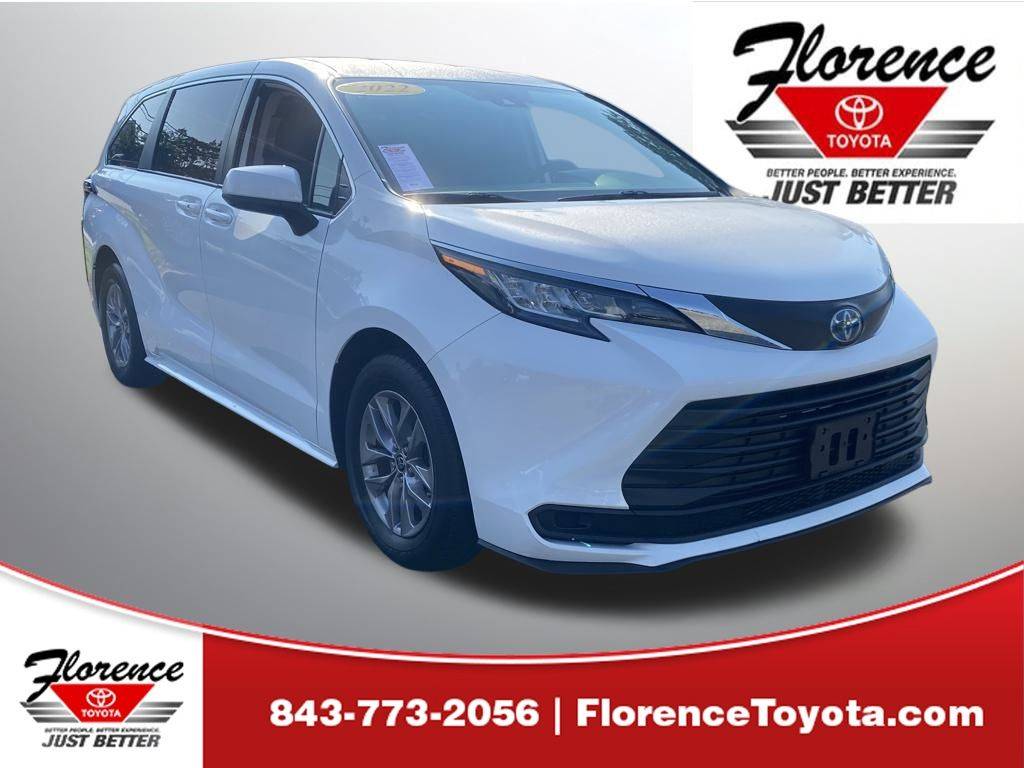 2022 Toyota Sienna LE — Minivan — 68,700 mi — Florence, SC