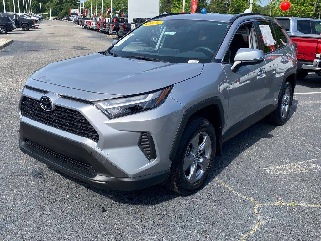 2025 Toyota RAV4 Hybrid LE — SUV — 8,392 mi — Florence, SC