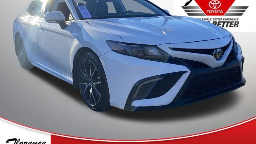 2023 Toyota Camry SE — Sedan — 61,467 mi — Florence, SC
