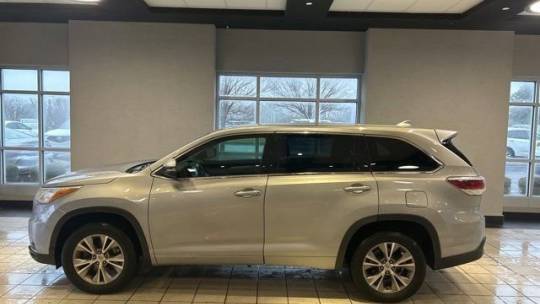 2015 Toyota Highlander LE Plus — SUV — 133,284 mi — Cary, NC