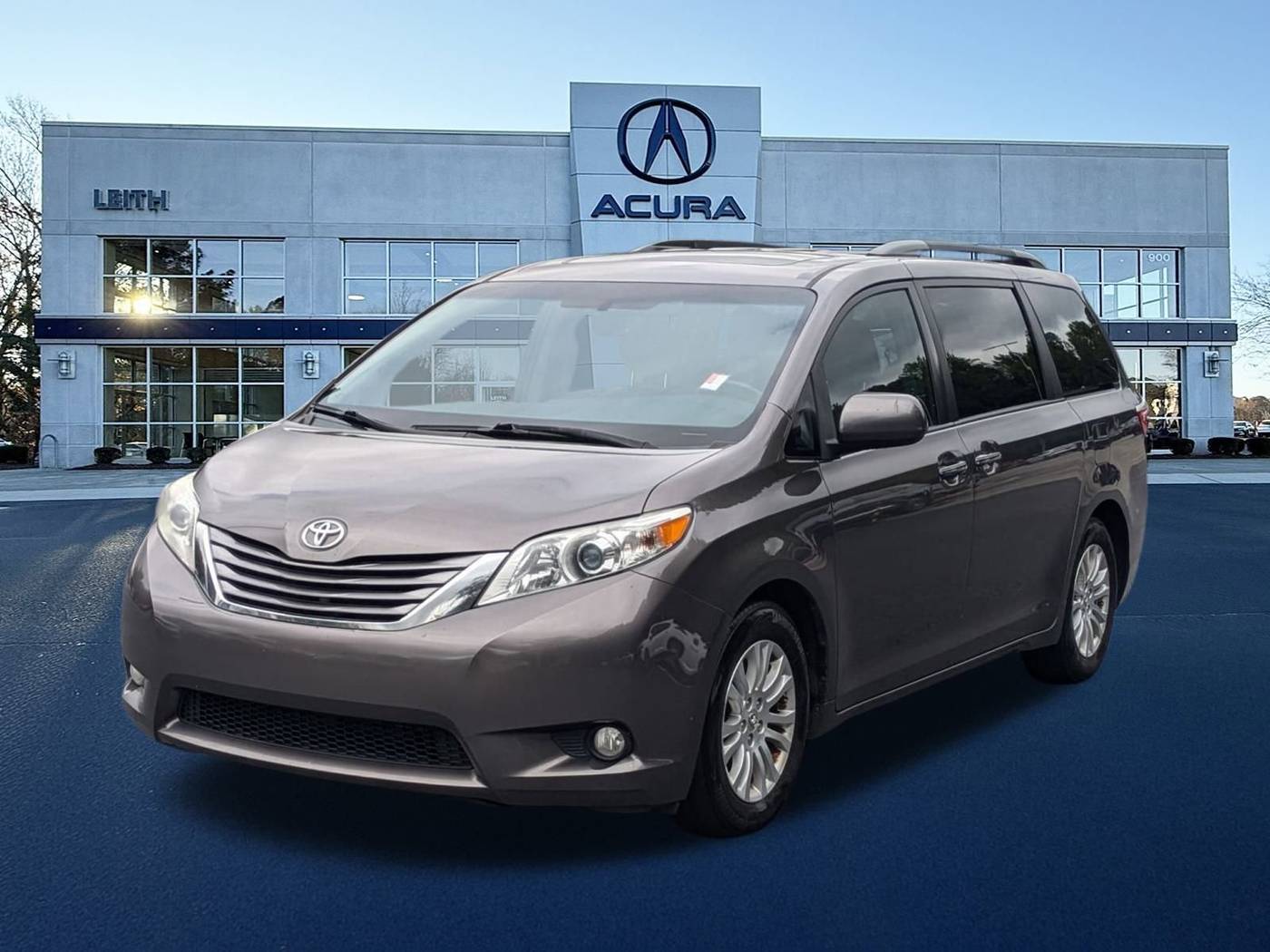 2015 Toyota Sienna XLE Premium — Minivan — 236,459 mi — Cary, NC