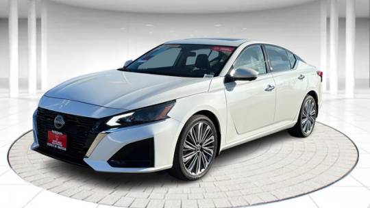 2024 Nissan Altima SL — Sedan — 1,277 mi — Costa Mesa, CA