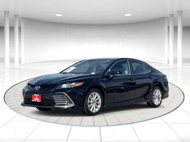 2021 Toyota Camry LE — Sedan — 26,642 mi — Costa Mesa, CA