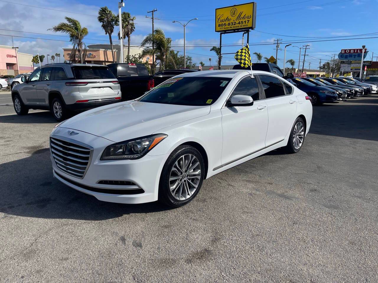 2015 Hyundai Genesis 3.8 — Sedan — 122,314 mi — Oxnard, CA