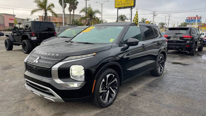 2022 Mitsubishi Outlander SE — SUV — 72,893 mi — Oxnard, CA