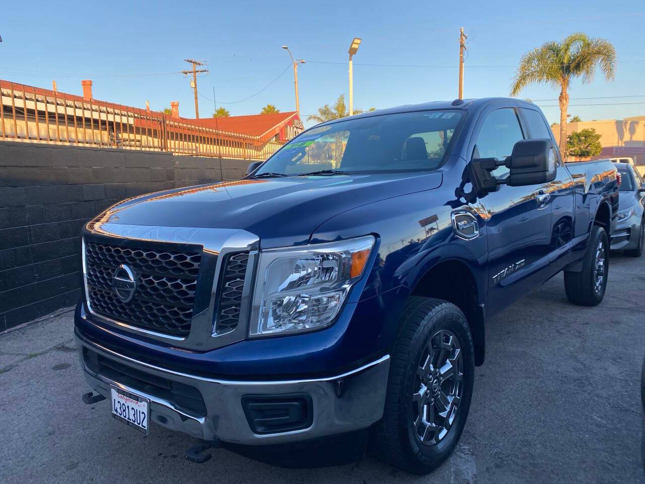 2017 Nissan Titan XD SV — Pickup Truck — 119,415 mi — Oxnard, CA