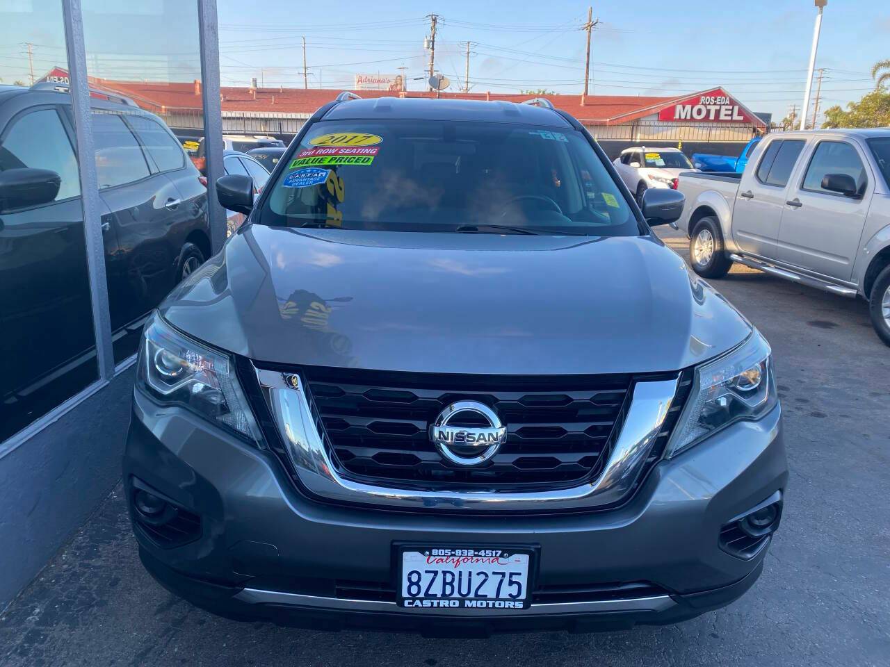 2017 Nissan Pathfinder S — SUV — 115,447 mi — Oxnard, CA