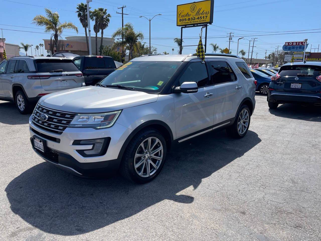 2017 Ford Explorer Limited — SUV — 117,487 mi — Oxnard, CA