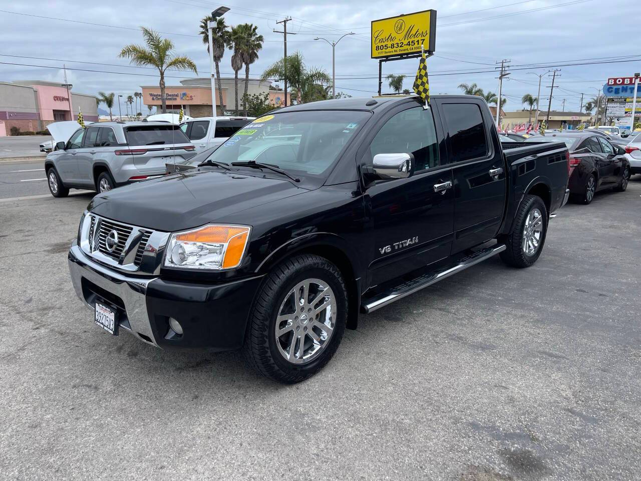 2011 Nissan Titan SL — Pickup Truck — 123,716 mi — Oxnard, CA