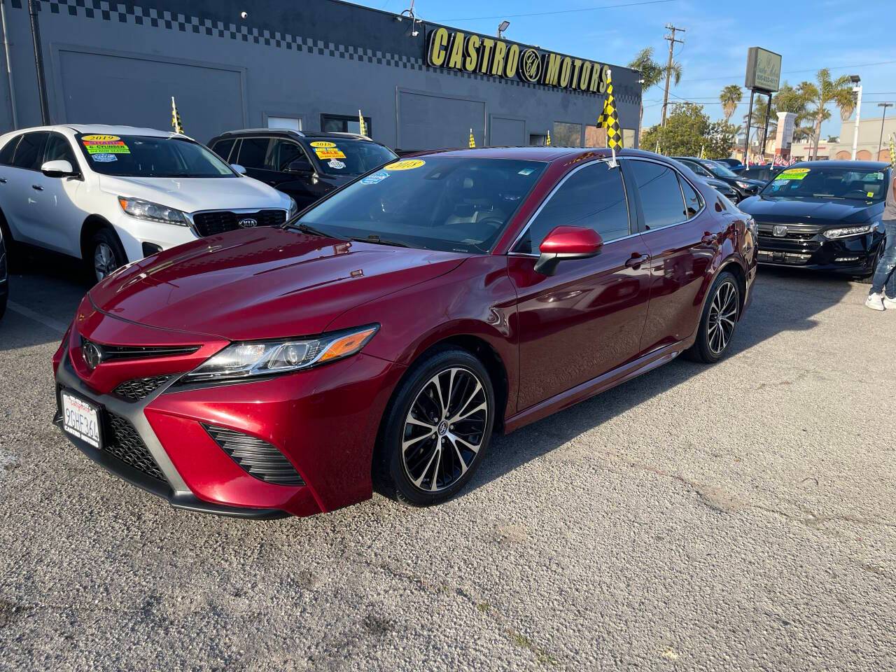 2018 Toyota Camry SE — Sedan — 128,590 mi — Oxnard, CA