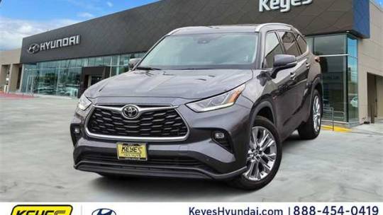 2022 Toyota Highlander Limited — SUV — 75,755 mi — Van Nuys, CA