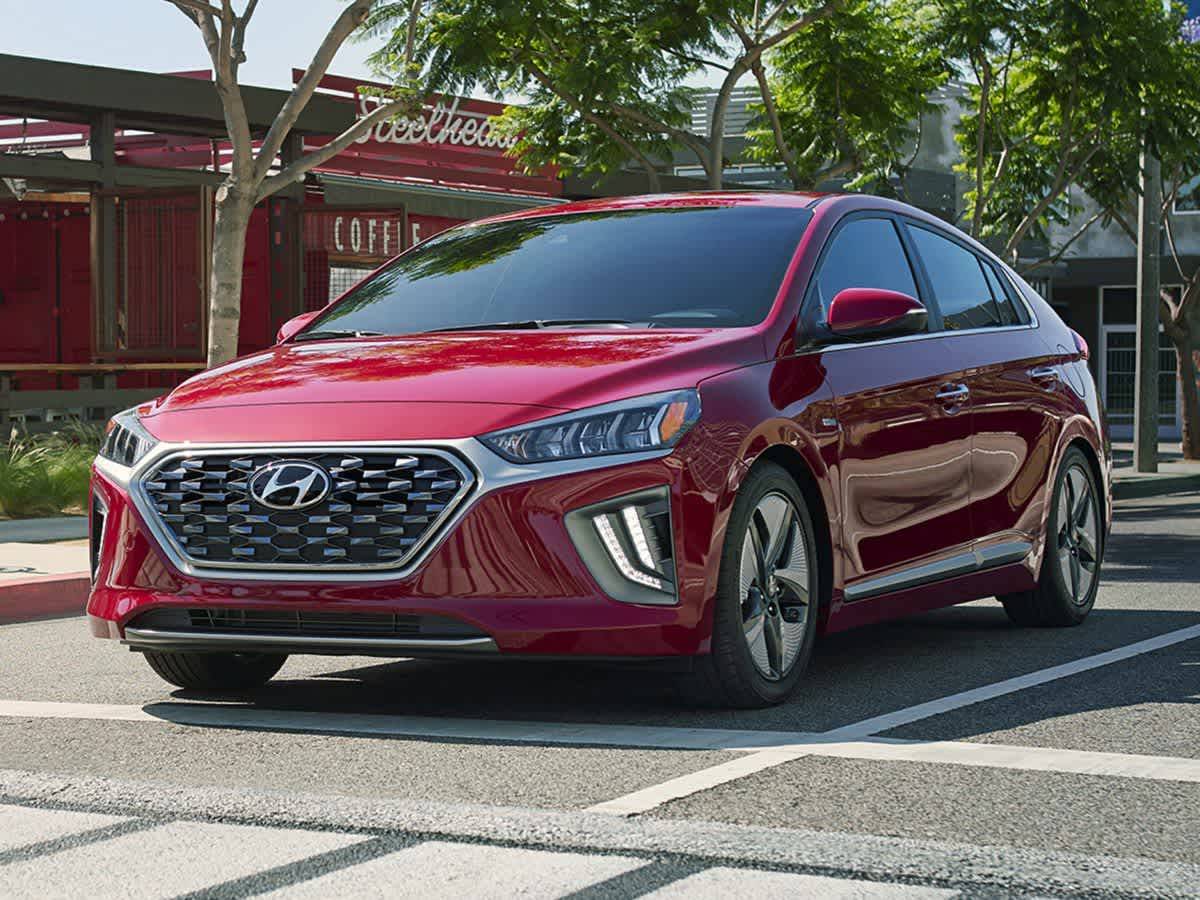 2022 Hyundai Ioniq Hybrid SE — Hatchback — 40,562 mi — Van Nuys, CA