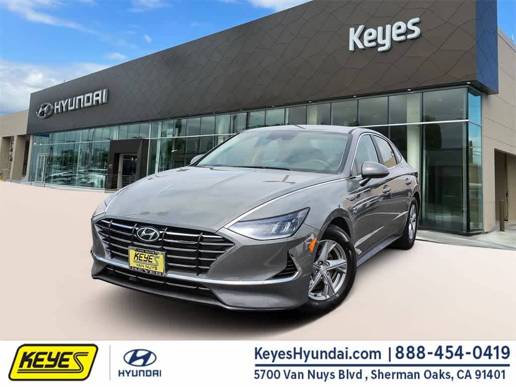 2022 Hyundai Sonata SE — Sedan — 17,780 mi — Van Nuys, CA