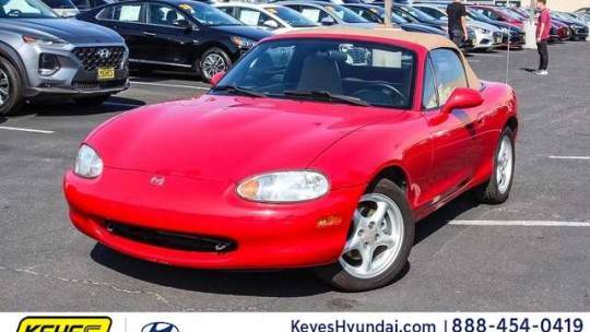 1999 Mazda MX-5 Miata Base — Convertible — 31,516 mi — Van Nuys, CA