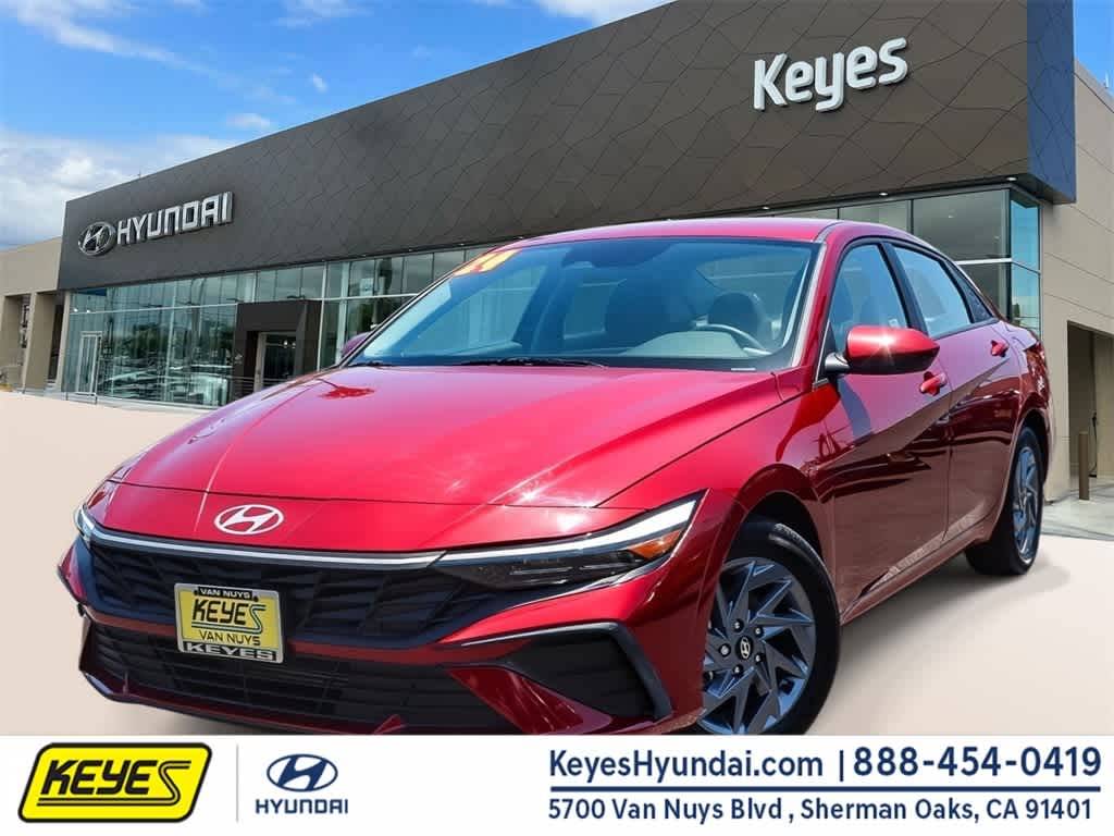 2024 Hyundai Elantra SEL — Sedan — 7,722 mi — Van Nuys, CA