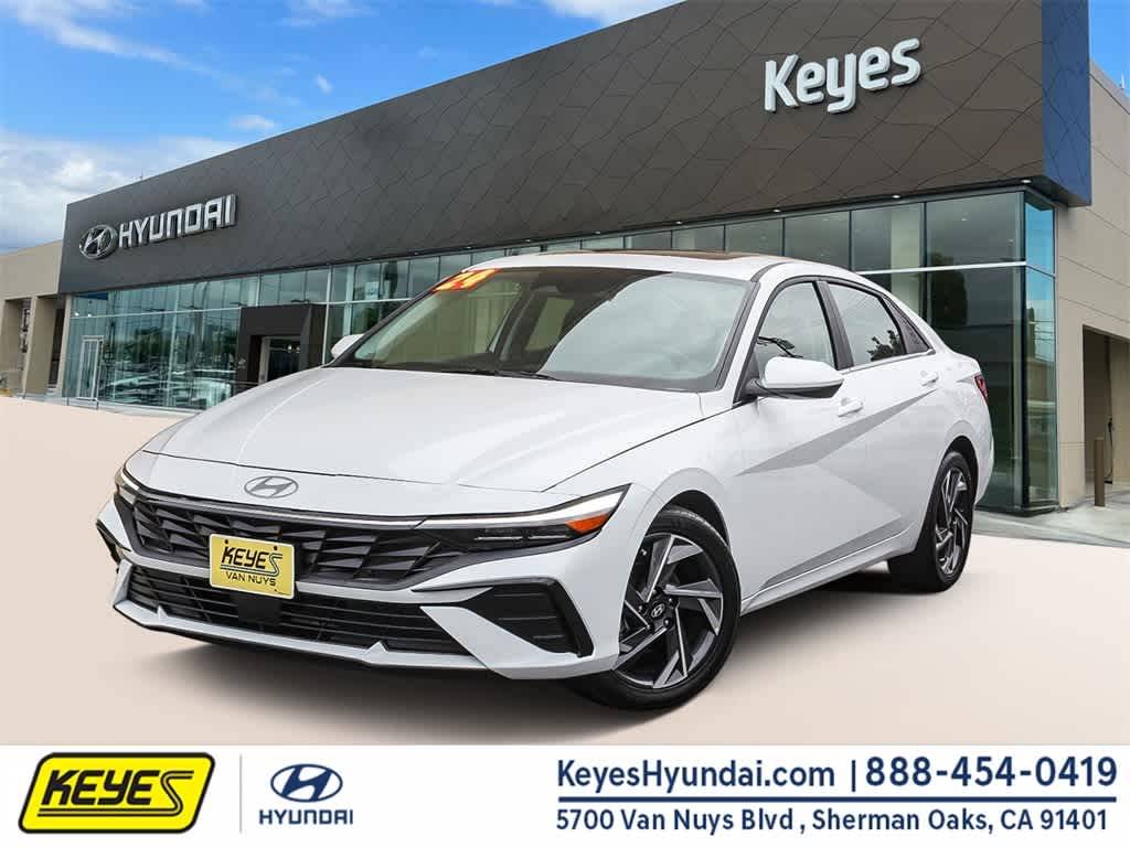2024 Hyundai Elantra SEL — Sedan — 7,582 mi — Van Nuys, CA
