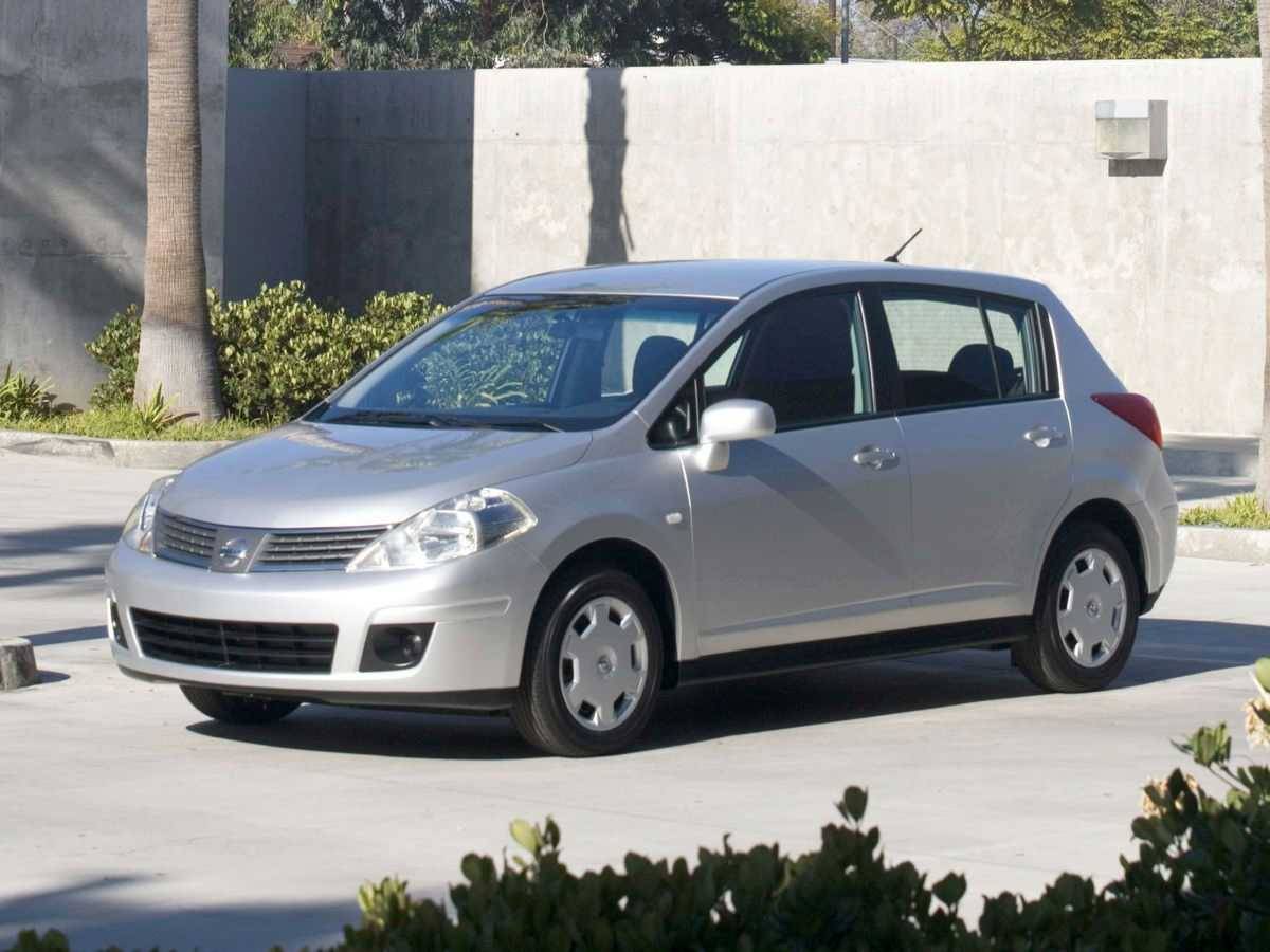 2012 Nissan Versa 1.8 S — Hatchback — 138,976 mi — Van Nuys, CA