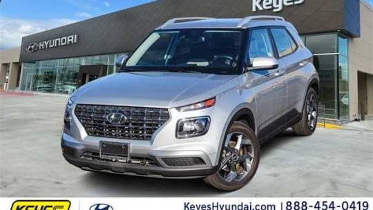 2022 Hyundai Venue SEL — SUV — 10,991 mi — Van Nuys, CA