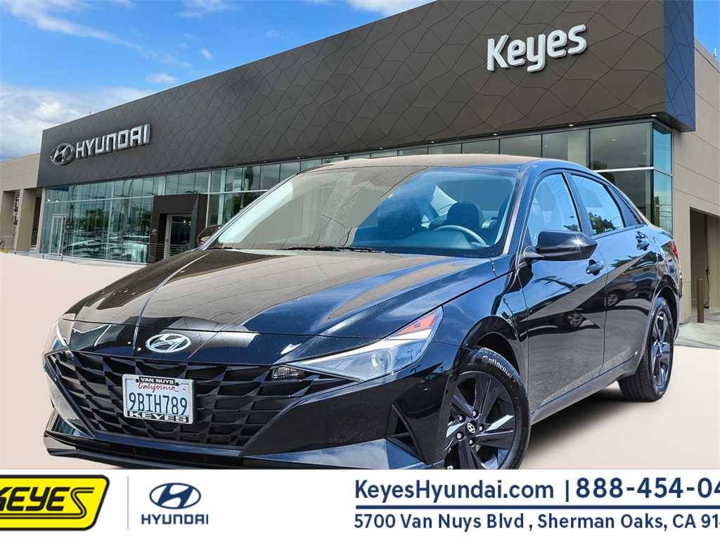 2022 Hyundai Elantra SEL — Sedan — 12,908 mi — Van Nuys, CA
