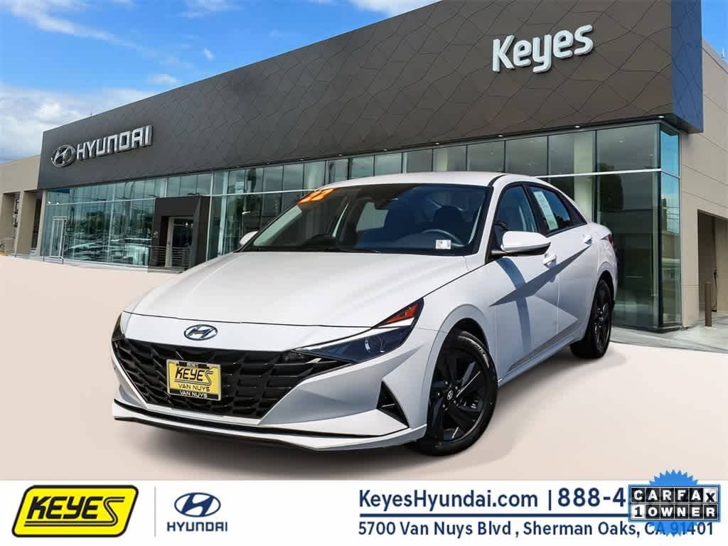 2022 Hyundai Elantra Hybrid Blue — Sedan — 15,556 mi — Van Nuys, CA
