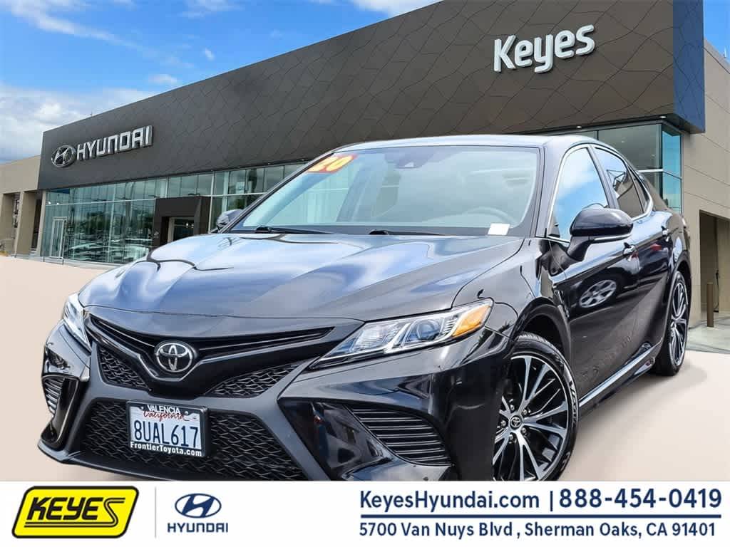 2020 Toyota Camry SE — Sedan — 9,003 mi — Van Nuys, CA