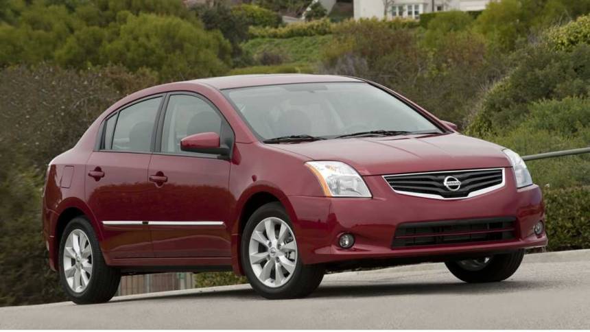 2012 Nissan Sentra 2.0 S — Sedan — 115,825 mi — Van Nuys, CA