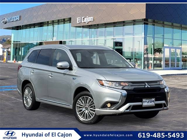 2022 Mitsubishi Outlander Plug-in Hybrid SEL — SUV — 35,305 mi — El Cajon, CA