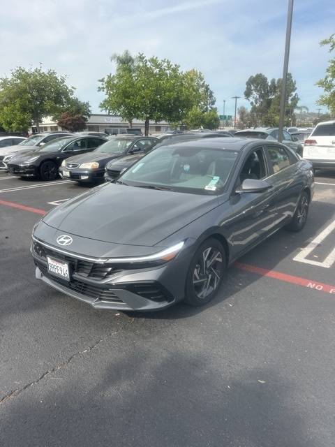 2024 Hyundai Elantra SEL — Sedan — 11,117 mi — El Cajon, CA