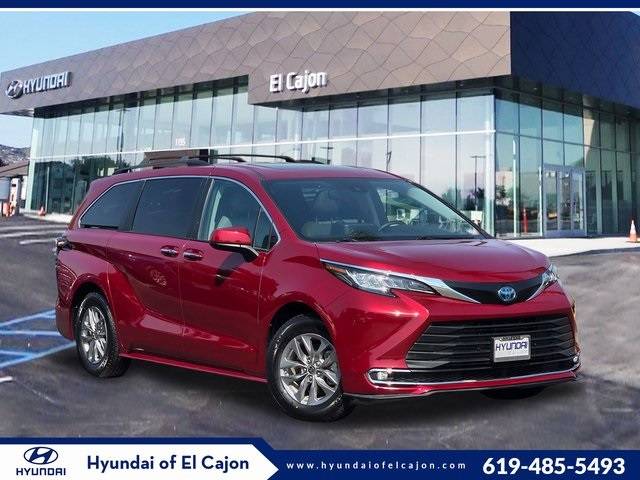 2022 Toyota Sienna XLE — Minivan — 34,936 mi — El Cajon, CA