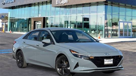2022 Hyundai Elantra SEL — Sedan — 18,004 mi — El Cajon, CA
