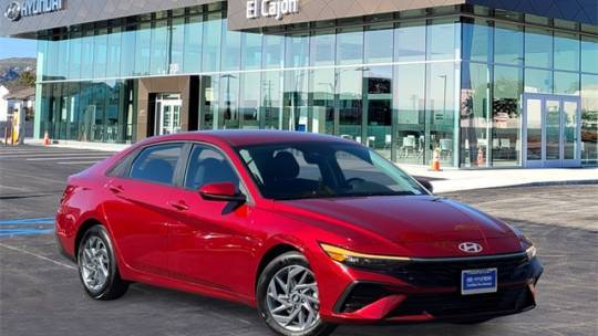 2024 Hyundai Elantra SEL — Sedan — 10,649 mi — El Cajon, CA