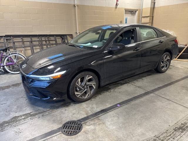 2024 Hyundai Elantra SEL — Sedan — 8,136 mi — El Cajon, CA