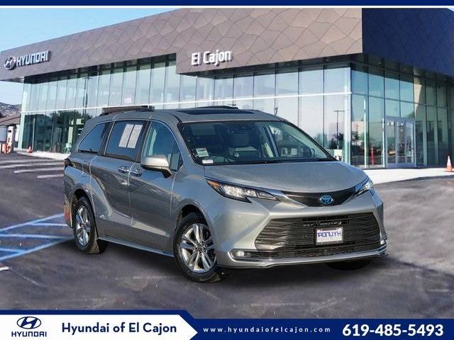 2022 Toyota Sienna XLE — Minivan — 83,255 mi — El Cajon, CA