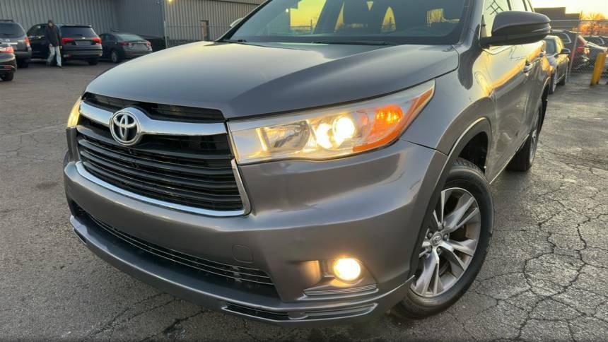 2014 Toyota Highlander XLE — SUV — 104,645 mi — Fishers, IN