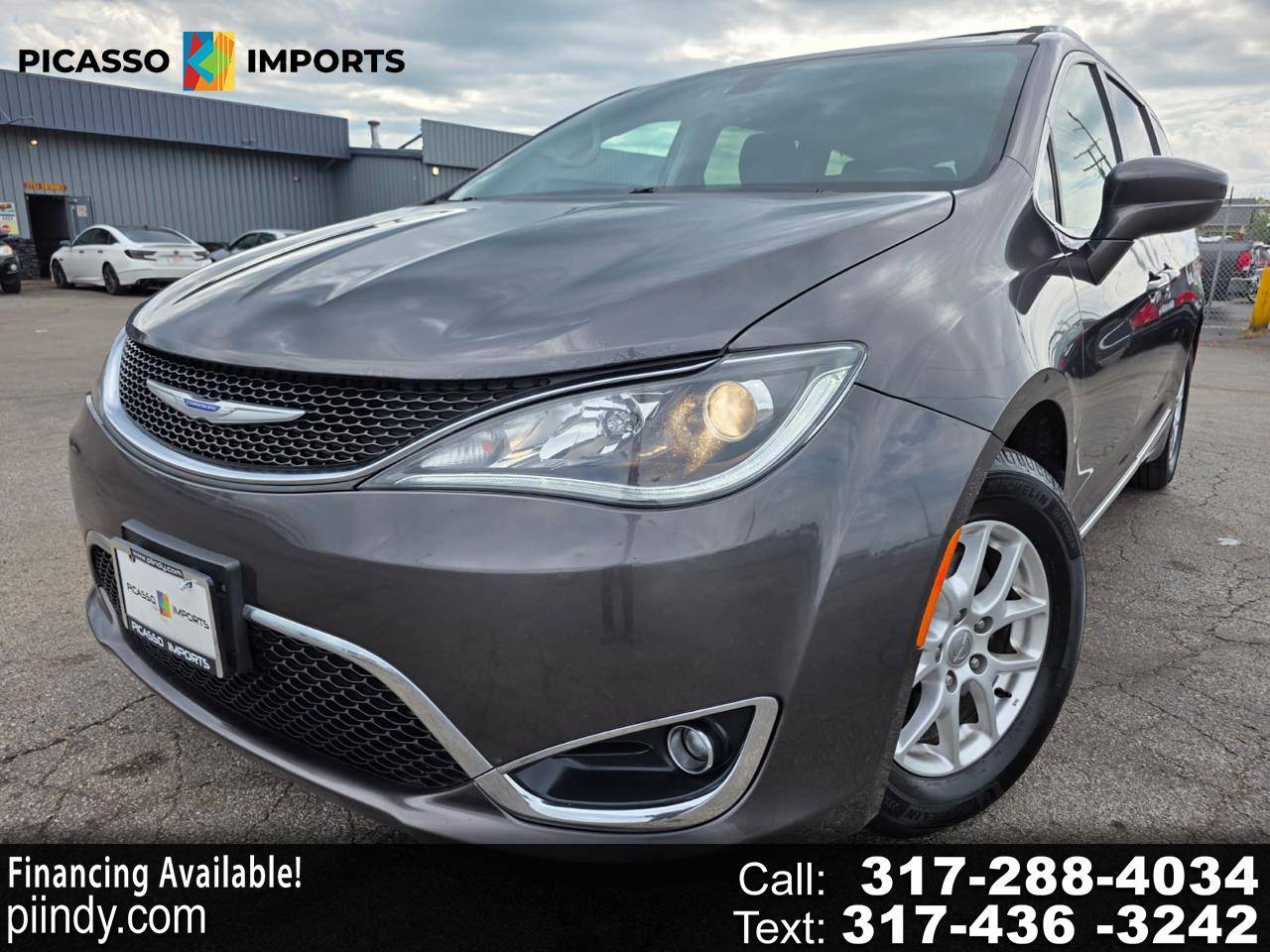 2020 Chrysler Pacifica Touring L — Minivan — 111,643 mi — Fishers, IN