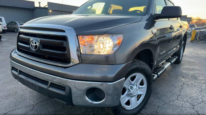 2011 Toyota Tundra Base — Pickup Truck — 130,680 mi — Fishers, IN