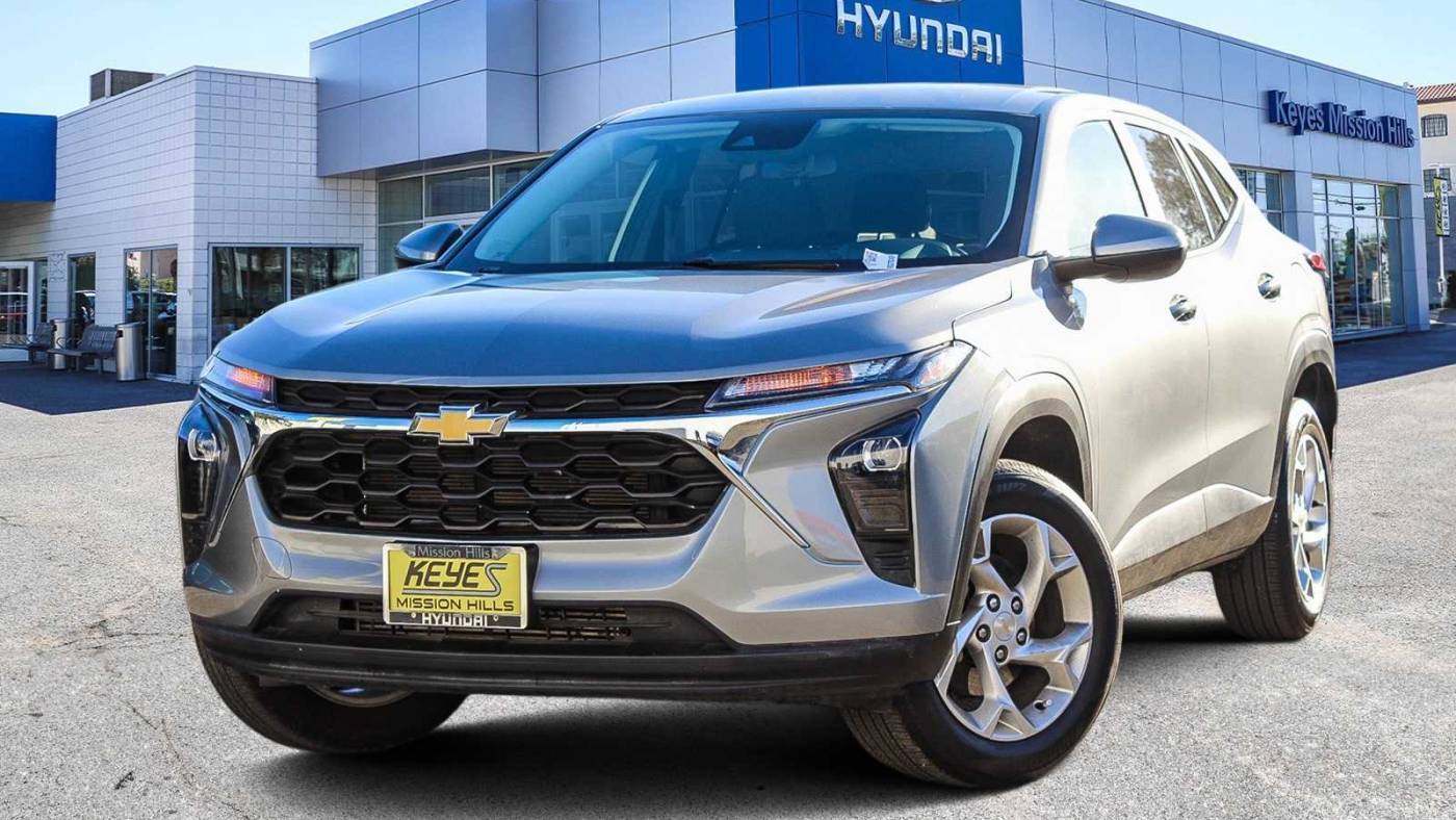 2024 Chevrolet Trax LS — SUV — 23,279 mi — Los Angeles, CA