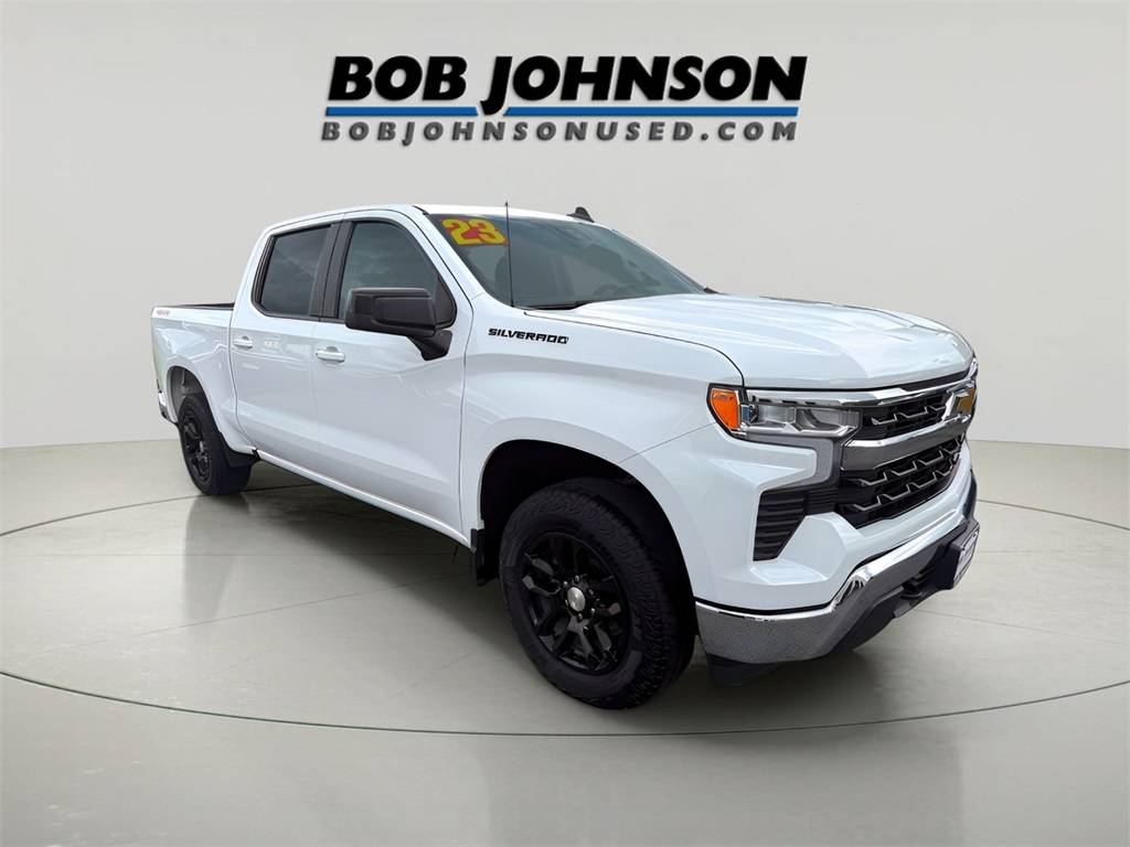 2023 Chevrolet Silverado 1500 LT — Pickup Truck — 27,656 mi — Pulaski, NY