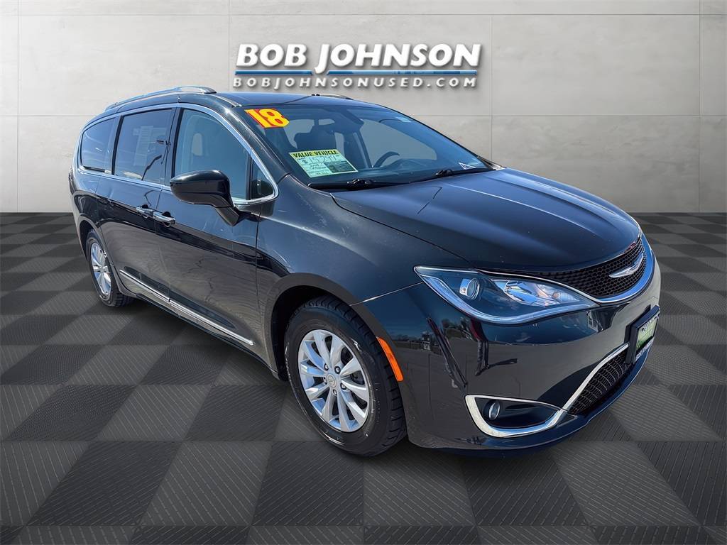 2018 Chrysler Pacifica Touring L Plus — Minivan — 98,432 mi — Pulaski, NY