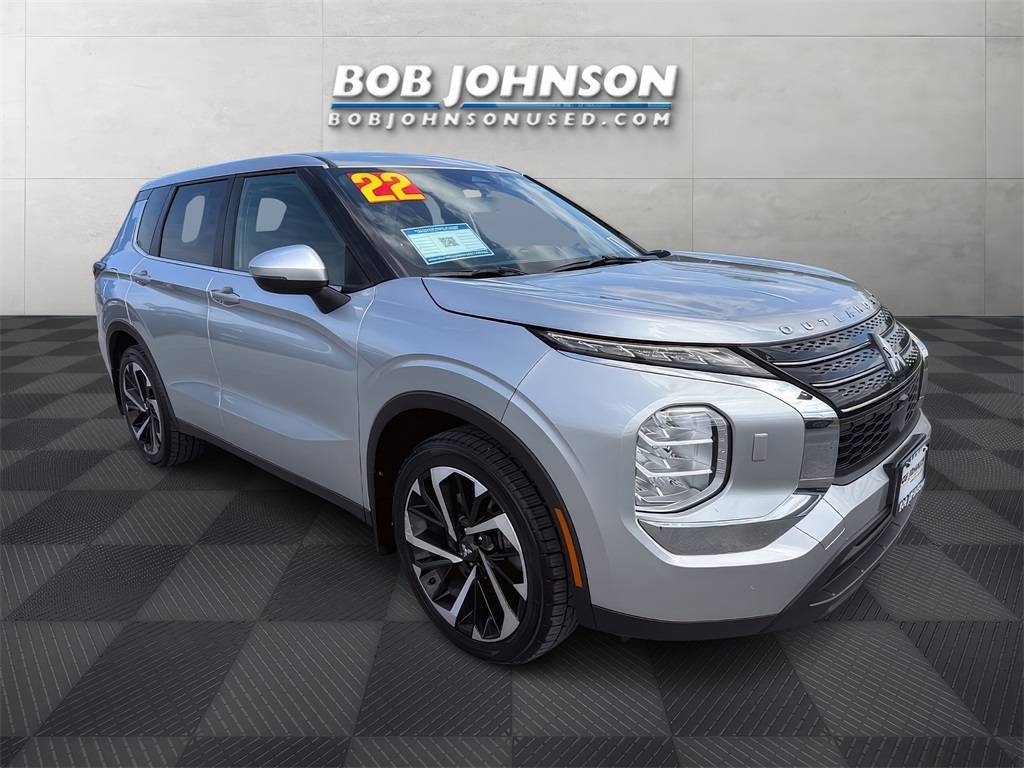 2022 Mitsubishi Outlander ES — SUV — 50,797 mi — Pulaski, NY