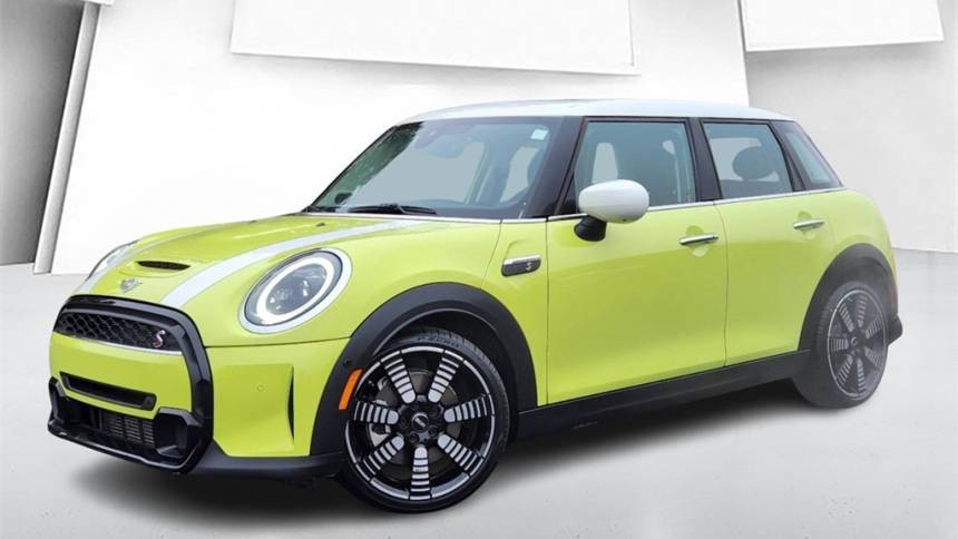 2023 MINI Hardtop Cooper S Classic — Hatchback — 19,077 mi — Loveland, CO