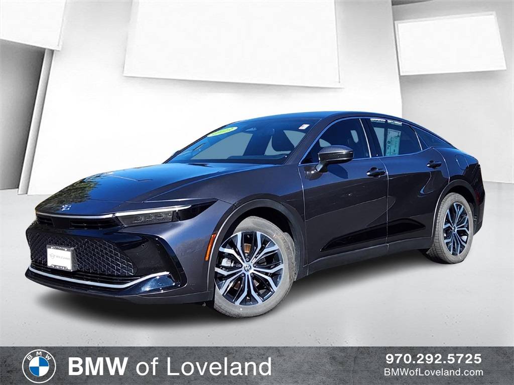 2023 Toyota Crown Limited — Sedan — 18,367 mi — Loveland, CO