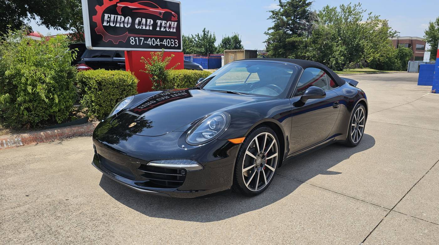 2013 Porsche 911 Carrera S — Convertible — 62,049 mi — Arlington, TX