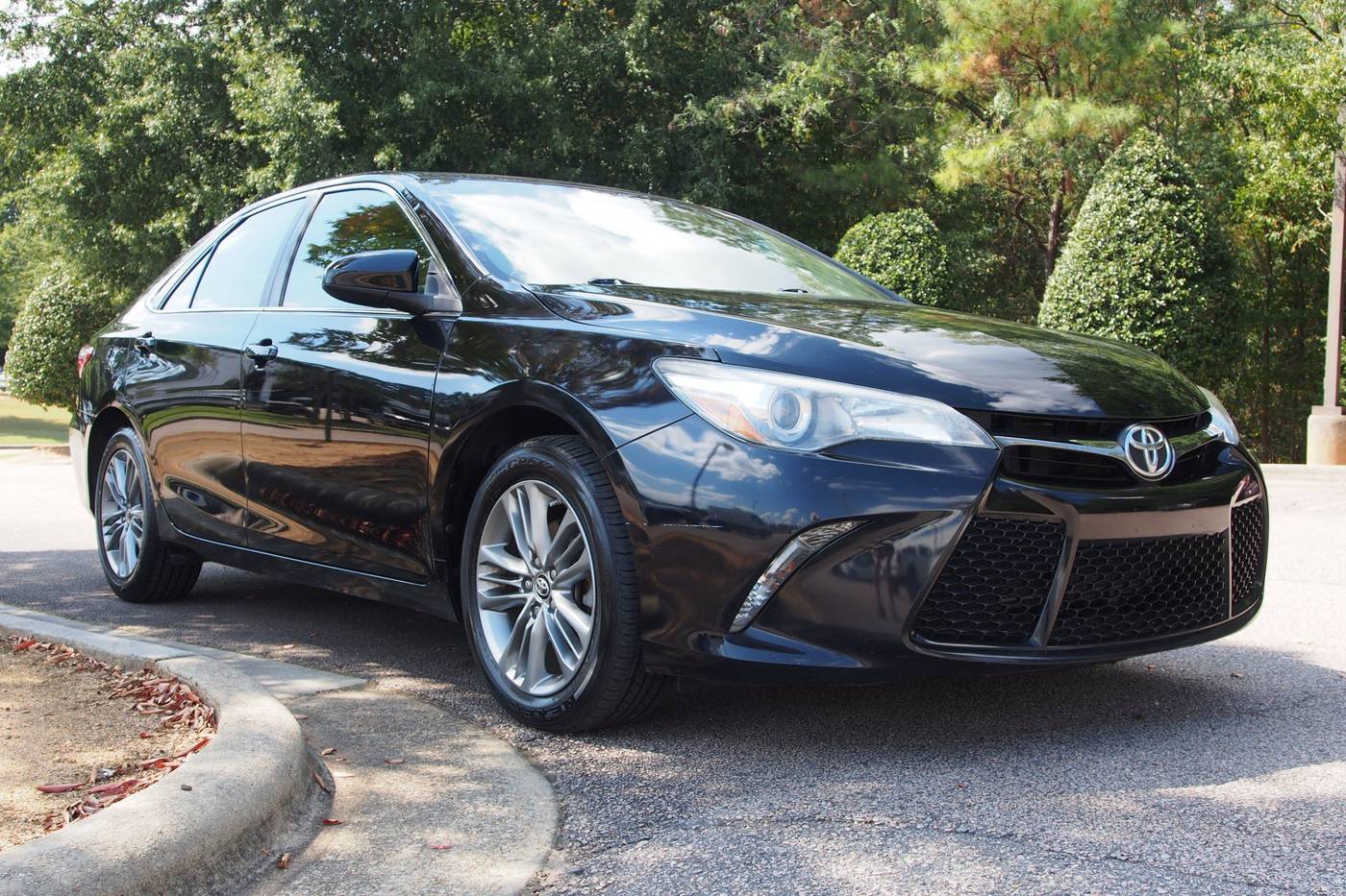 2015 Toyota Camry LE — Sedan — 114,509 mi — Wake Forest, NC