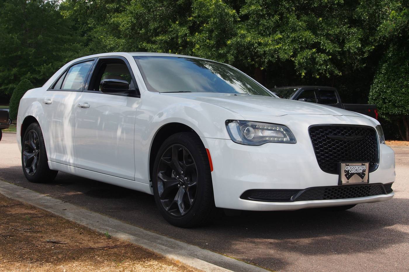 2023 Chrysler 300 Touring — Sedan — 140 mi — Wake Forest, NC