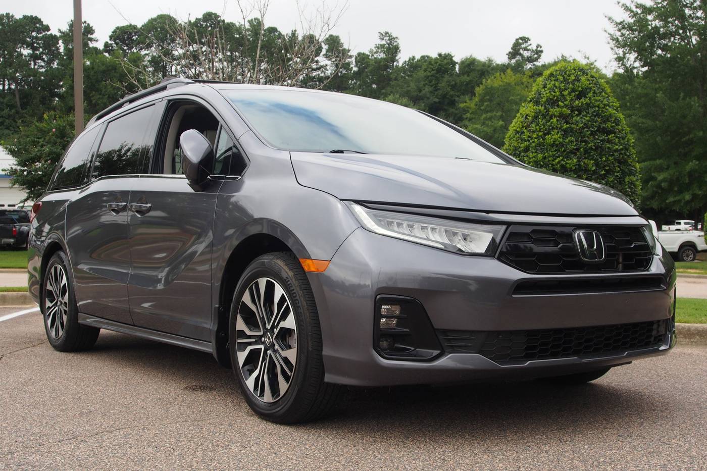 2025 Honda Odyssey Elite — Minivan — 14,449 mi — Wake Forest, NC